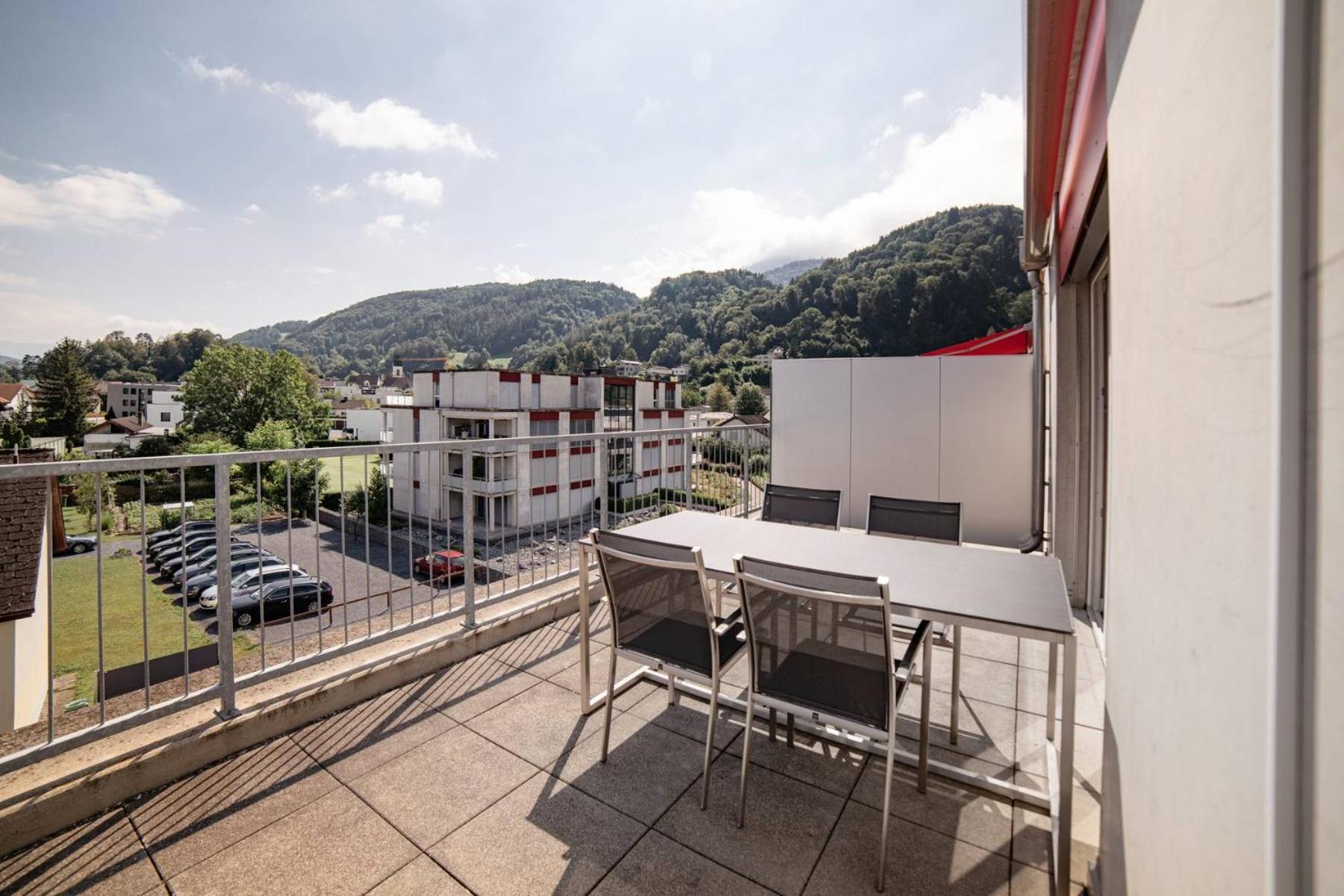 Wohntel - Wohnen Wie Im Hotel Sevelen Exterior foto